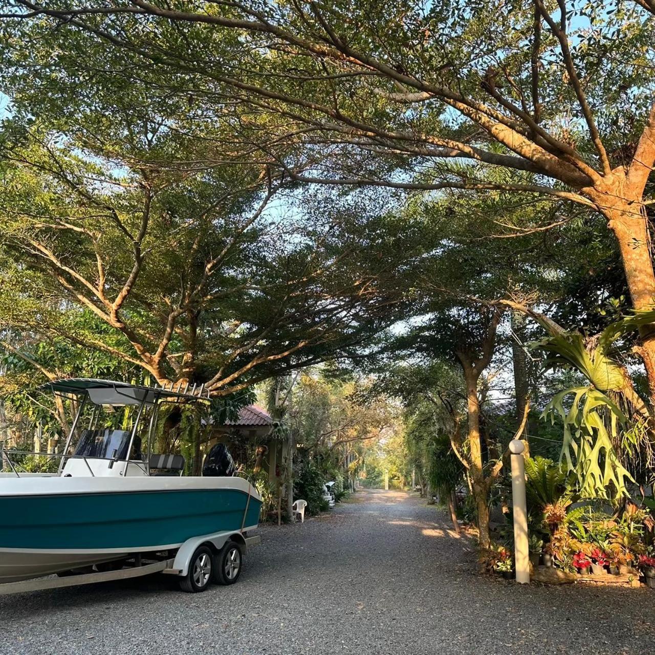 Big House Resort Trat Kültér fotó